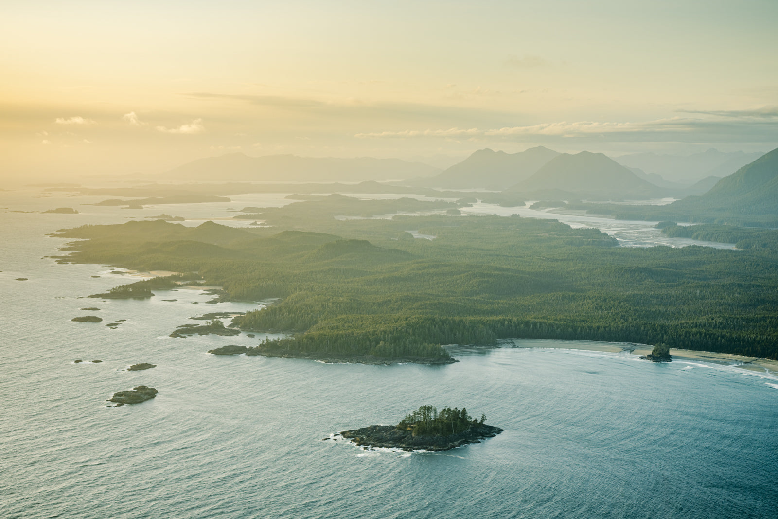Pacific Rim, Summer Aerial