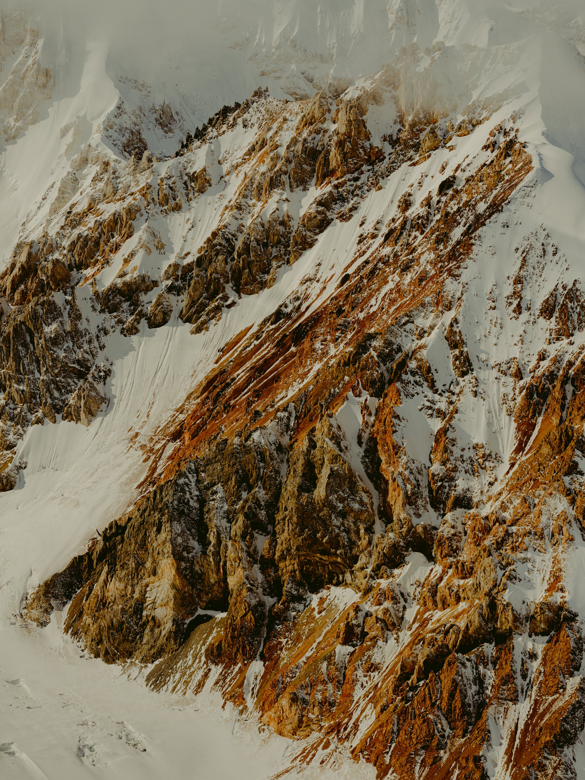 Kluane Golds